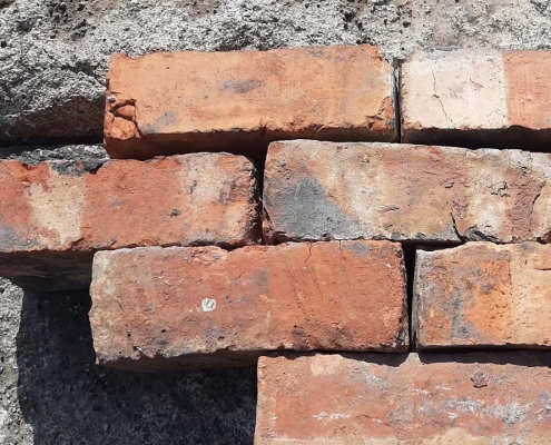 Brick 1 - Yorkstone Dealer Brick 1