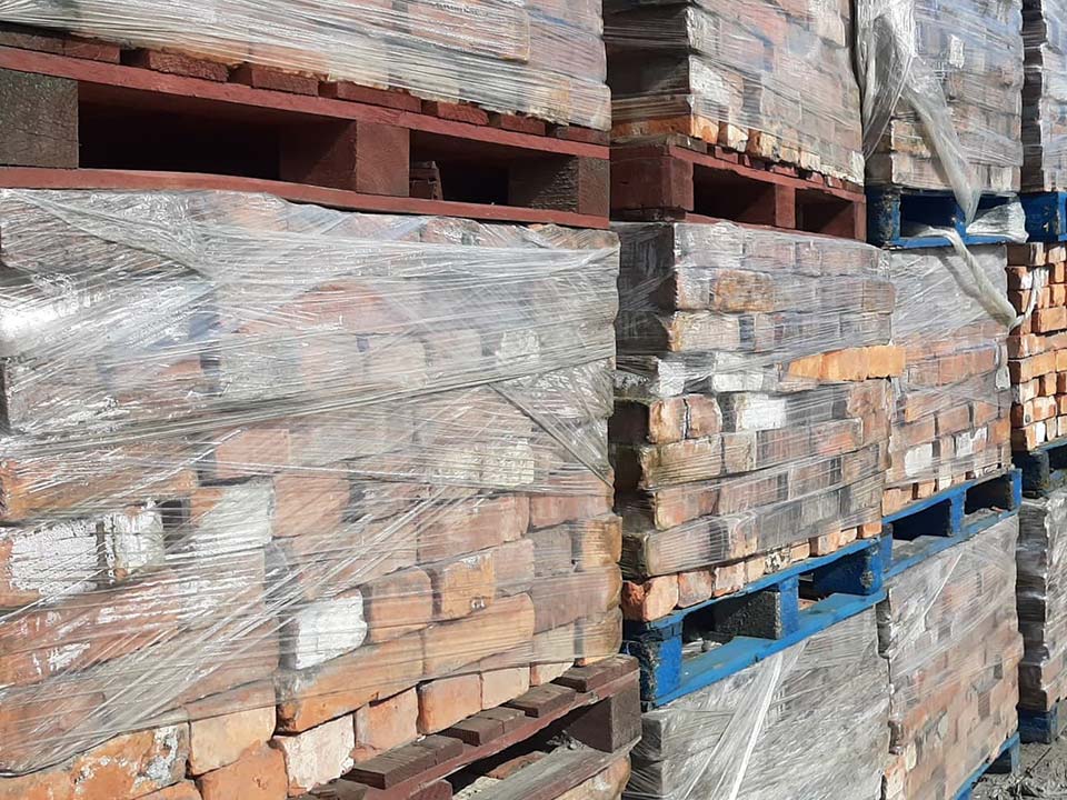 Brick 3 - Yorkstone Dealer Brick 3