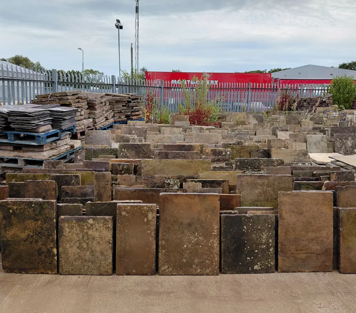 Reclaimed Yorkstone Paving 140906 091305