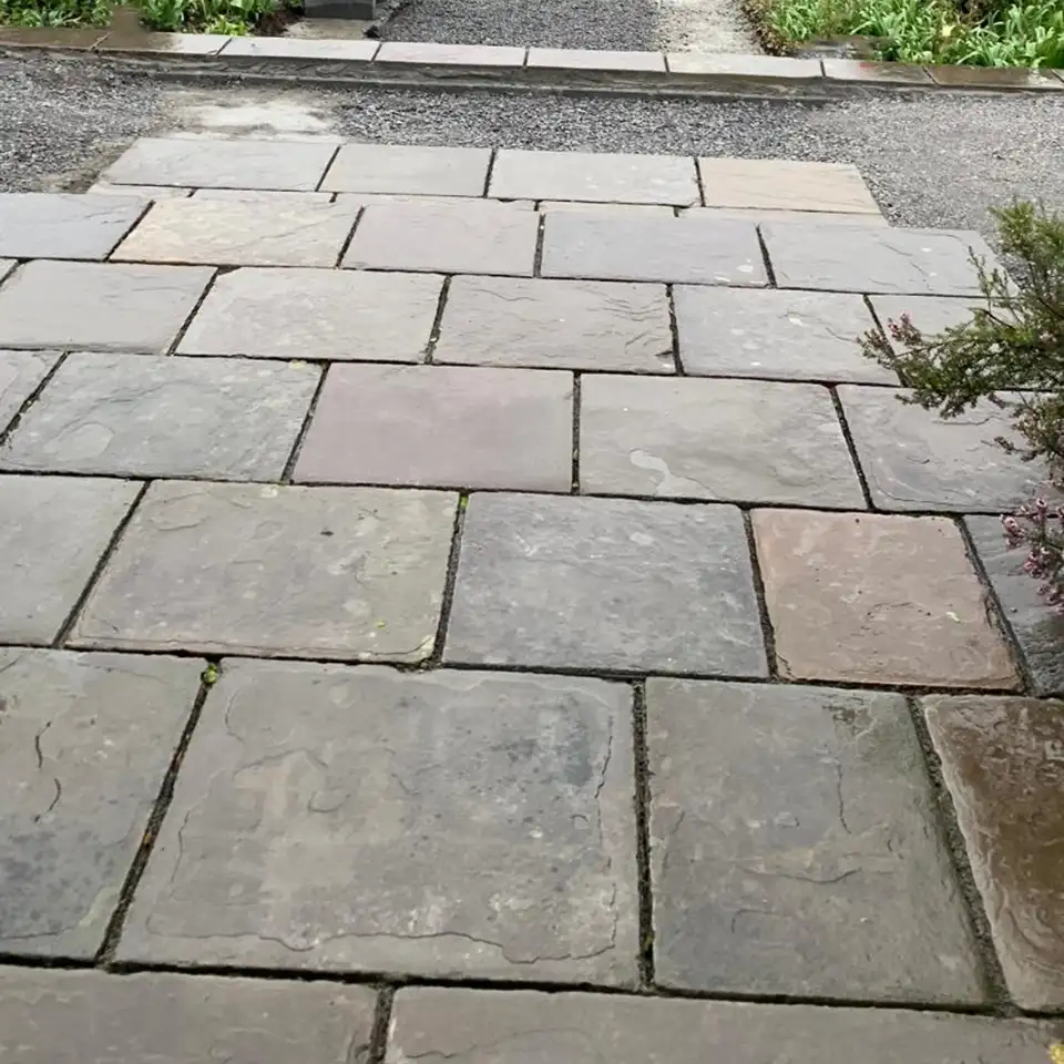Coursed Reclaimed Yorkstone Paving 1 - Yorkstone Dealer Coursed Reclaimed Yorkstone Paving 1