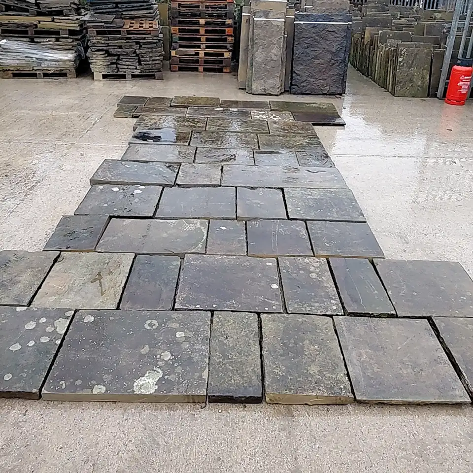 Coursed Reclaimed Yorkstone Paving 3 - Yorkstone Dealer Coursed Reclaimed Yorkstone Paving 3